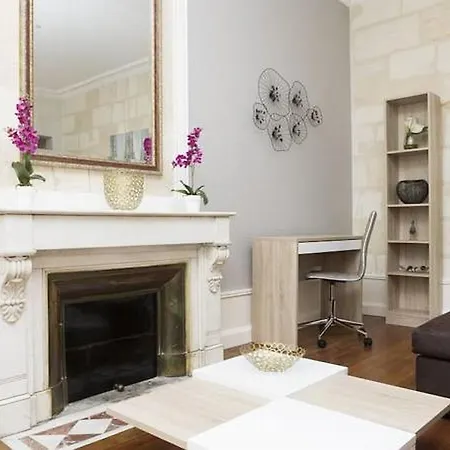 La Route Des Chateaux Апартаменты *