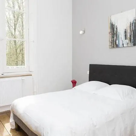 La Route Des Chateaux Apartment